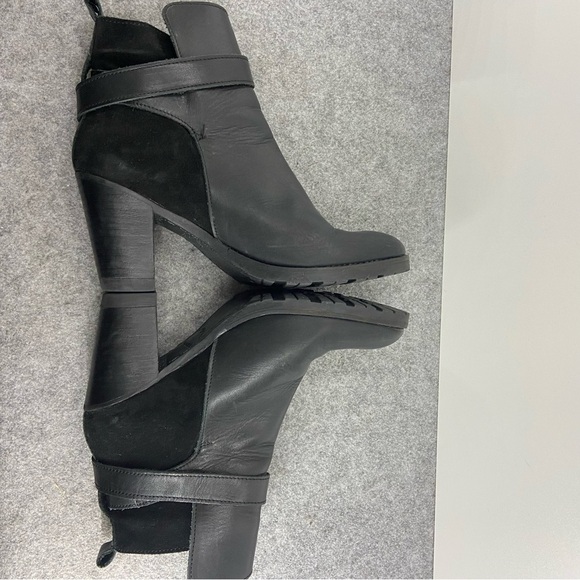 Lavorazione Artigiana Italy Super Soft Black Leather Suede Wrap Ankle BootsSize7 - Picture 8 of 13